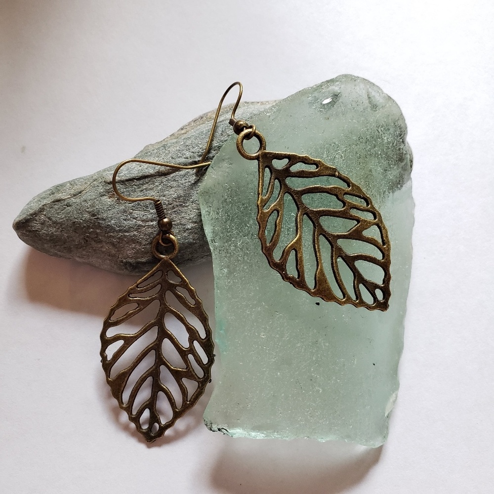 Handmade Simple Boho Antique Bronze Leaf Earrings